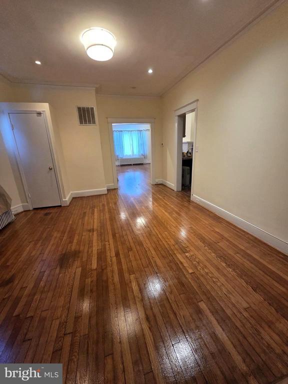 Foto del edificio - 1513 Van Buren St NW