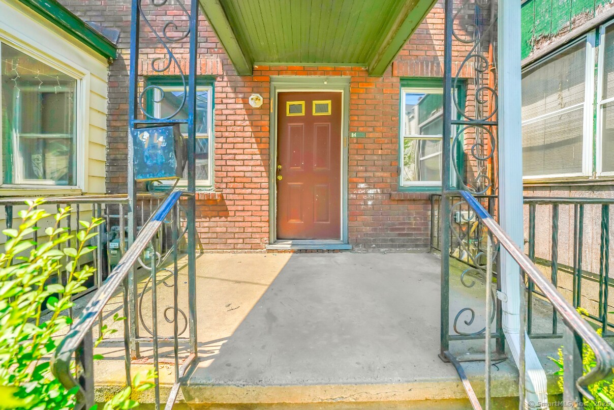Foto principal - 94 Oak St