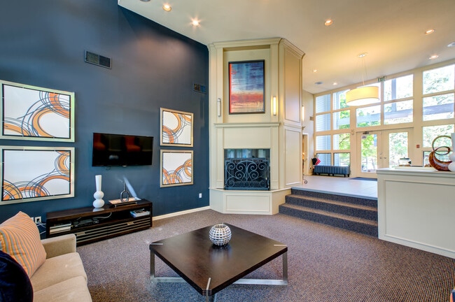 Interior Photo - Clarys Crossing