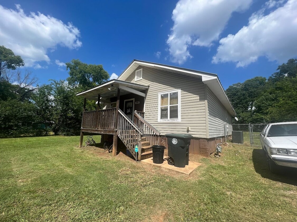 1141 43rd St N, Birmingham, AL 35212 House Rental in Birmingham, AL