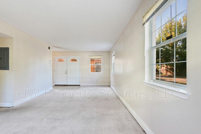 Building Photo - 7020 Crowder Blvd