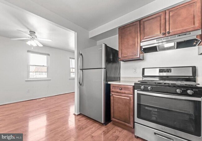 Foto del edificio - 13093 Blakeslee Dr