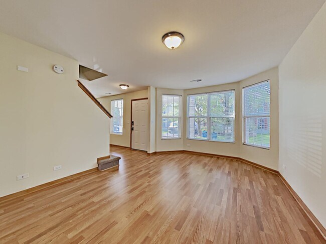 Building Photo - 1690 Hickory Park Ln