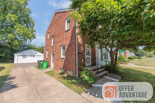 Foto del edificio - 376 E 215th St