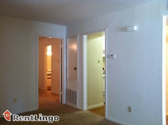 Foto del edificio - 15503 Farm to Market Rd 529