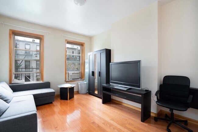 Foto del edificio - 316 Suydam St