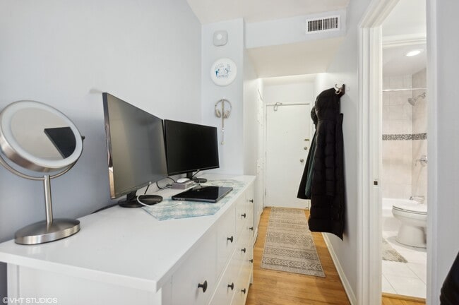 Foto del edificio - 2201 N Cleveland Ave