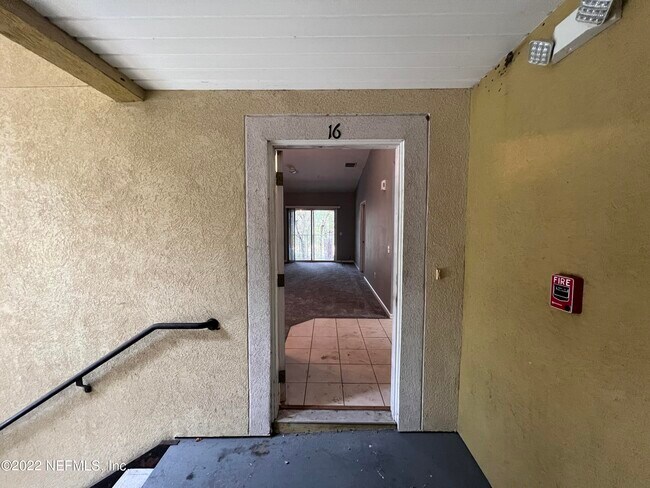 Building Photo - 3690 Kirkpatrick Cir