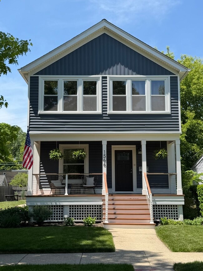 Building Photo - 1566 Dewey Ave