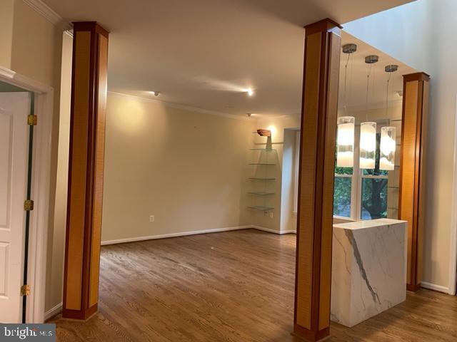 Building Photo - 9419 Spruce Tree Cir