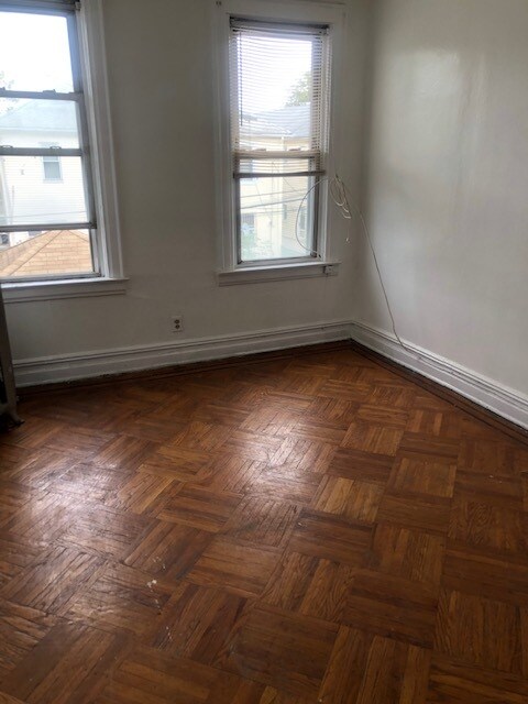 Foto del edificio - 1847 W 7th St