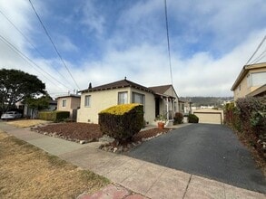 Building Photo - 1662 San Benito St