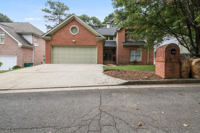 Front - 2867 Lavista Colony Ct