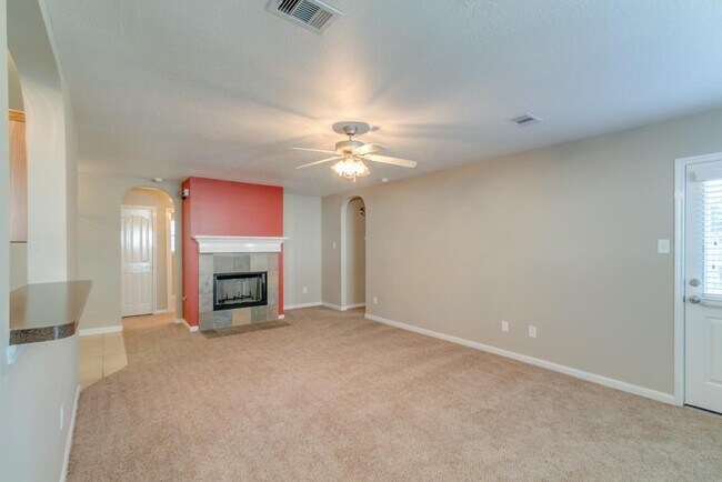 Building Photo - 12014 Bunny Ln