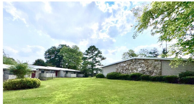Building Photo - Wood Valley Apartments