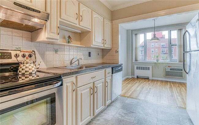 Foto del edificio - 2 Salisbury Pt