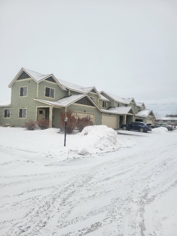 160 Tail Feather Ln, Bozeman, MT 59718 Townhome Rentals in Bozeman MT