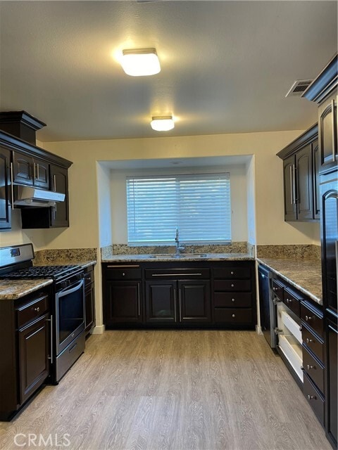 Building Photo - 8518 Cleta St