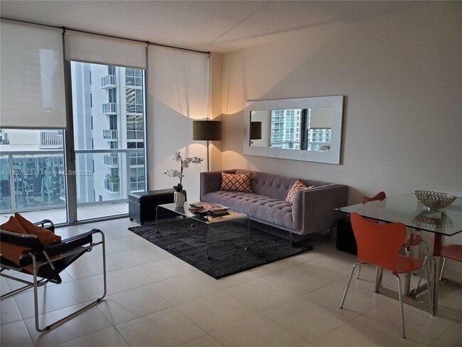 Building Photo - 1050 Brickell Ave