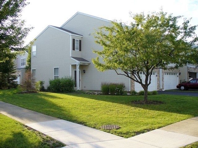 4132-blackstone-dr-aurora-il-60504-townhome-rentals-in-aurora-il