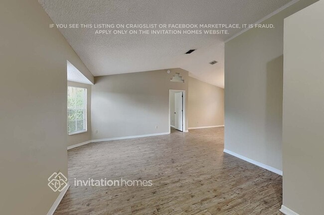 Building Photo - 2624 Lake Jackson Cir