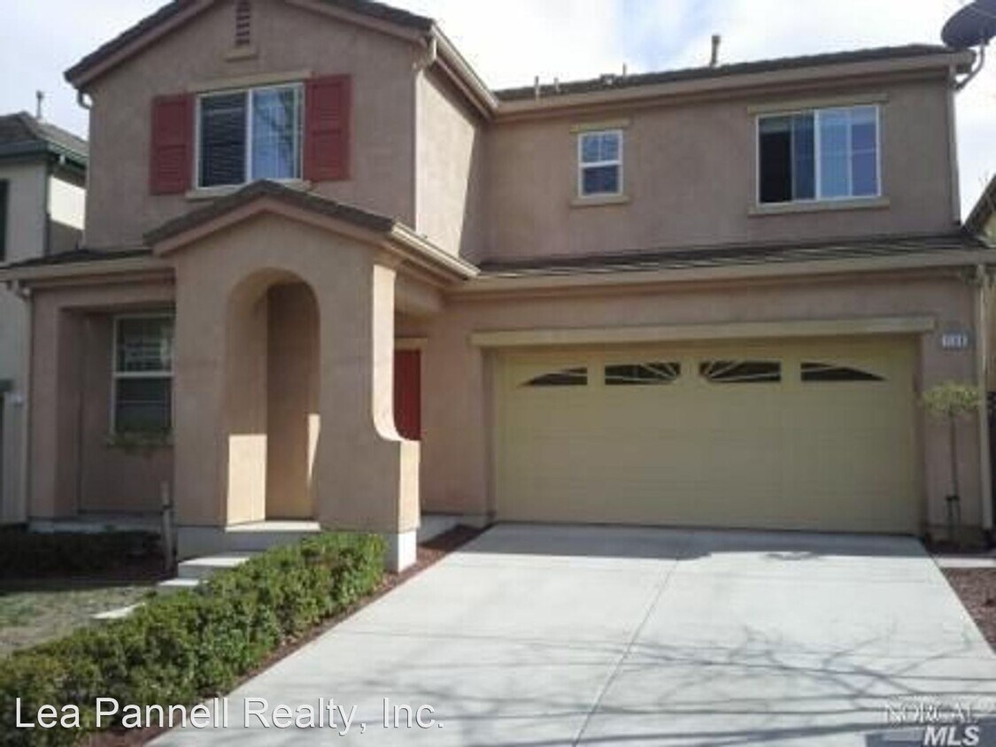 3 br, 2.5 bath House 1508 McDougal Street House Rental in Vallejo