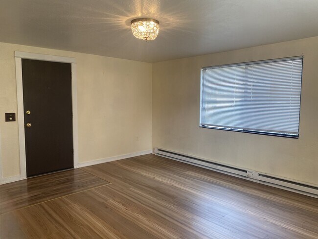 Foto del edificio - 525-525 N Markeson St