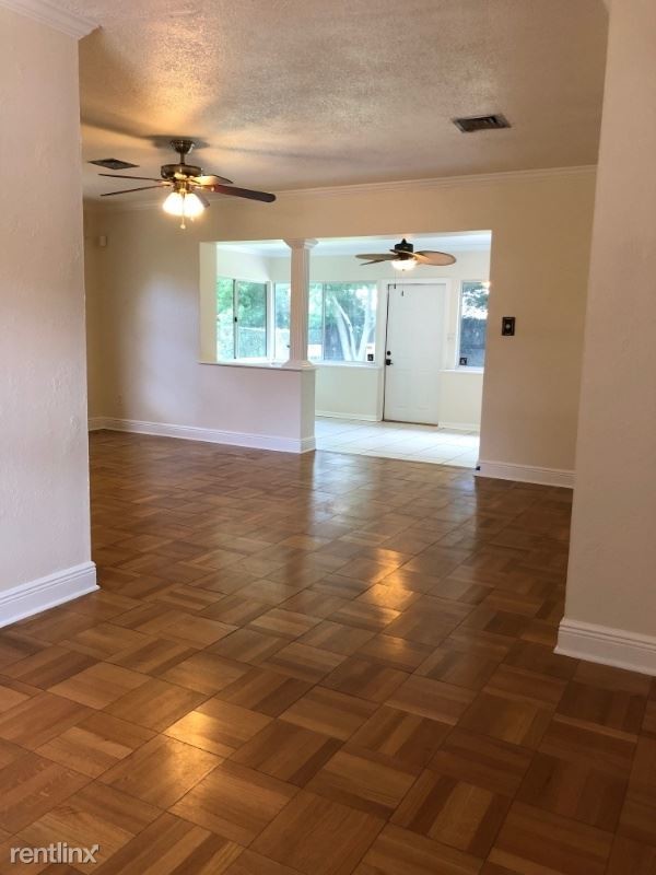 Building Photo - 3 br, 2 bath House - 1937 Strathaven Rd