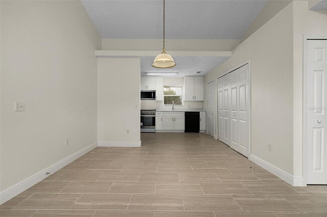Building Photo - 170 Bowie Ln