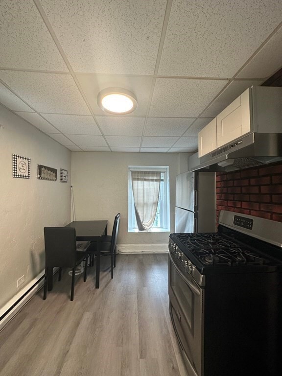 Foto del edificio - 246 Leyden St