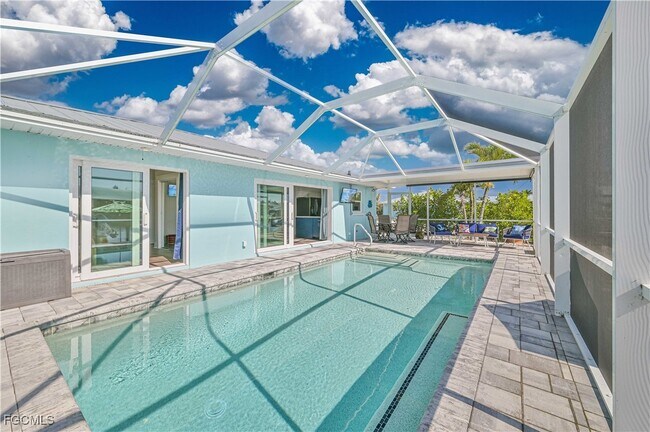 Foto del edificio - 2868 Sanibel Blvd