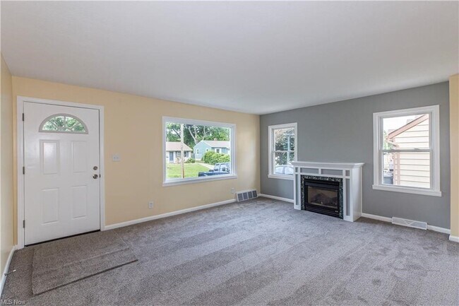 Building Photo - 1534 Onondago Ave