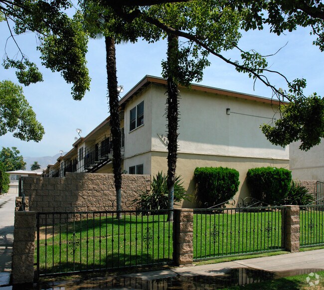 Foto del edificio - 556 W Vesta St