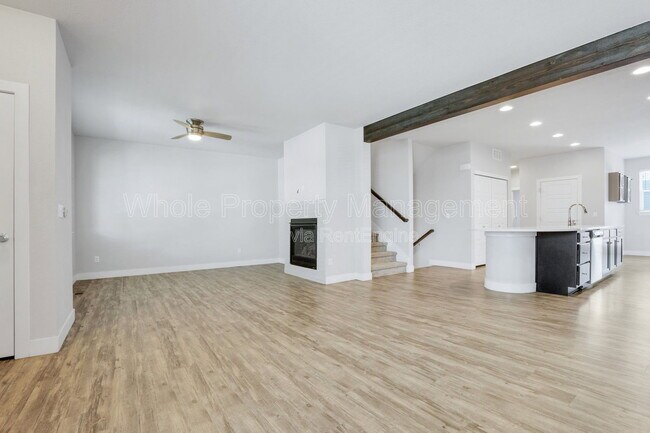 Foto del edificio - 5829 N Beeler St