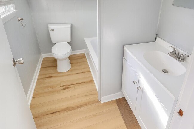 Foto del edificio - 746 8th St