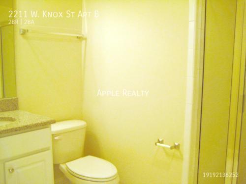 Foto del edificio - 2211 W Knox St