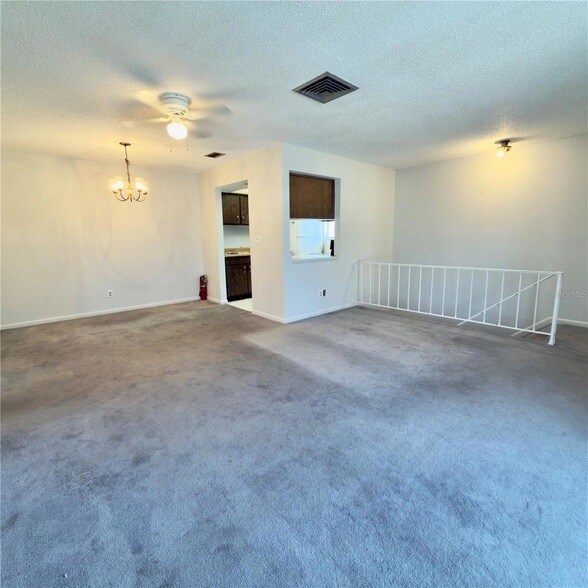 Foto del edificio - 4279 Pinebark Ave