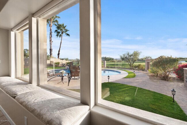 Foto del edificio - 7737 E Hartford Dr