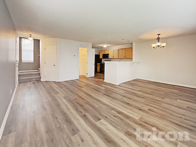Foto del edificio - 4525 Connaught Dr E