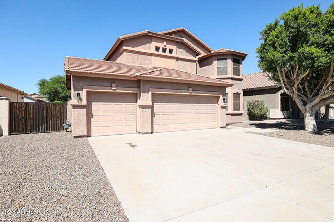 Building Photo - 6814 W Briles Rd