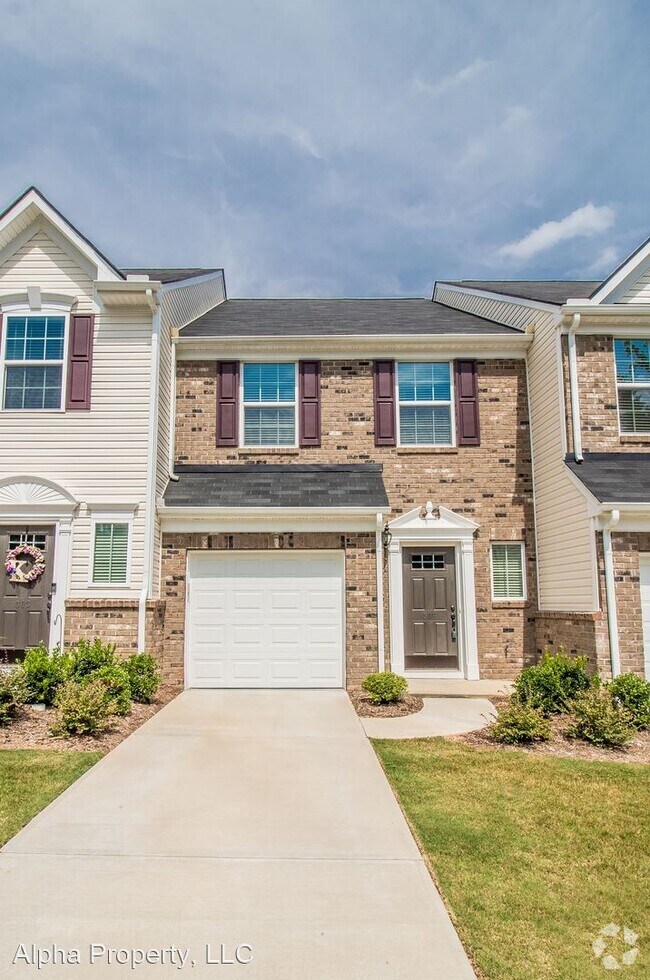 Cardinal Creek Apartments under 3,000 Greenville, SC 4 Rentals