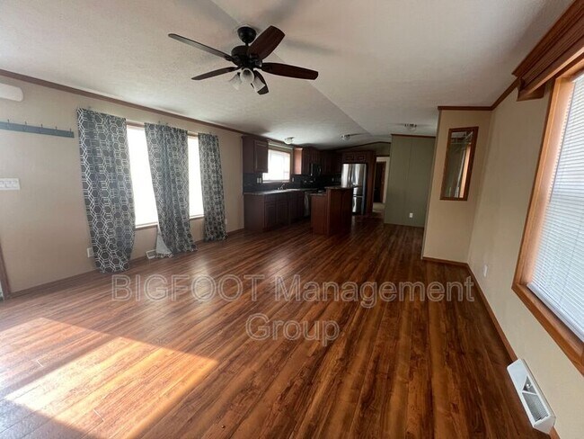 Building Photo - 1046 Aiken Rd