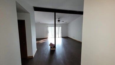 Building Photo - 3967 Wabash Ln