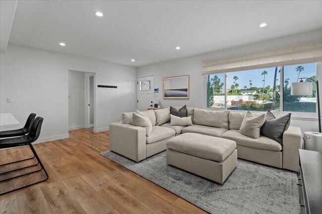 Foto del edificio - 531 Rindge Ln