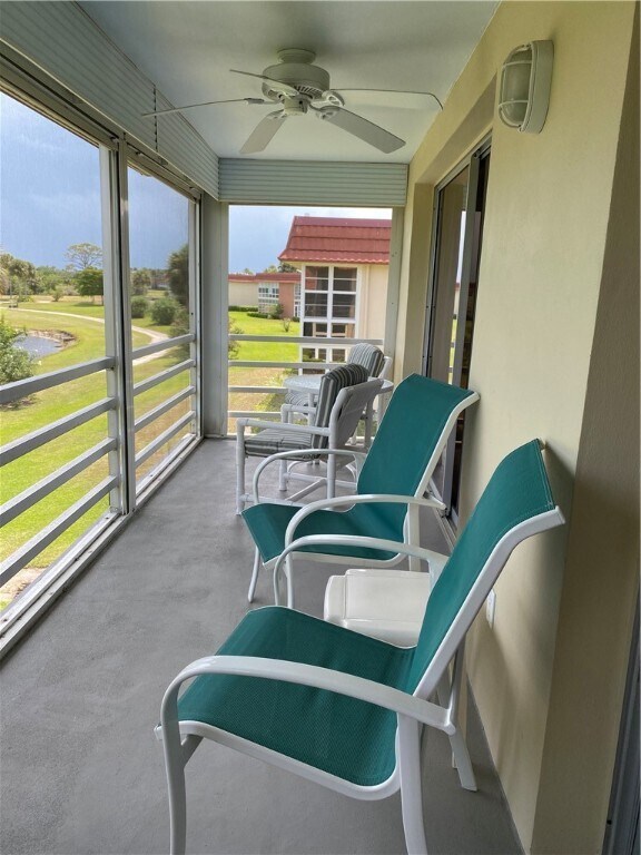 Foto del edificio - 69 Royal Oak Ct