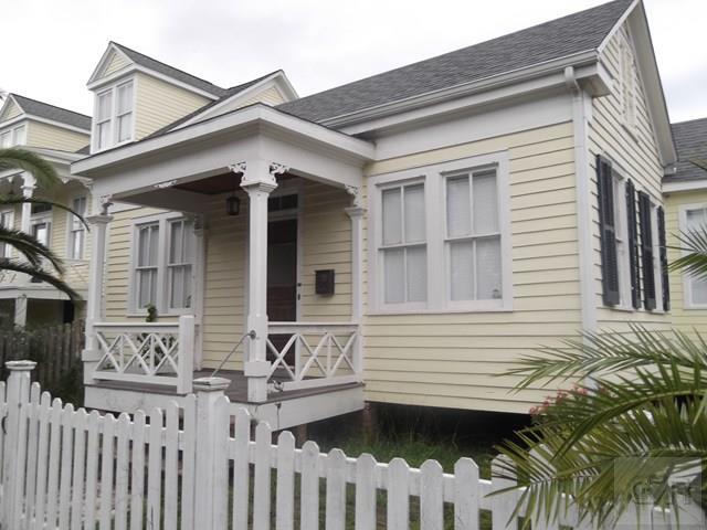 Primary Photo - 3210 Ave N