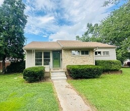 Building Photo - 400 Sylvan Terrace