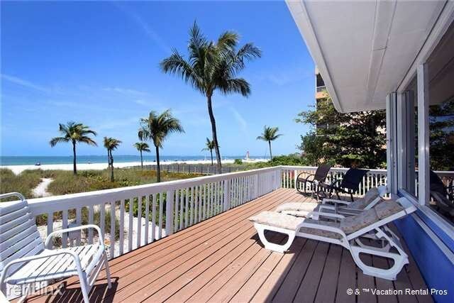 Foto del edificio - 324 Estero Blvd