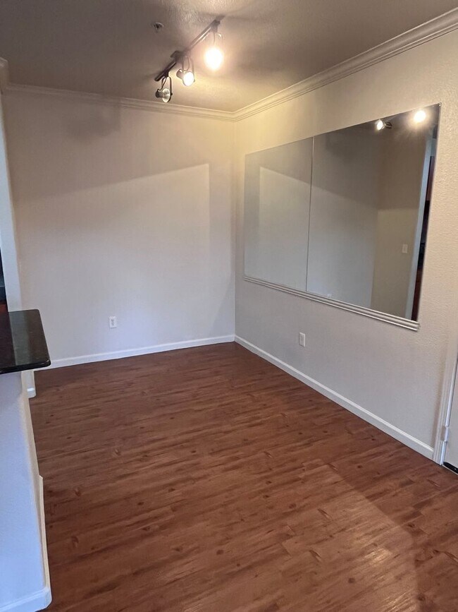 Foto del edificio - NICE CONDO IN ANTELOPE!!