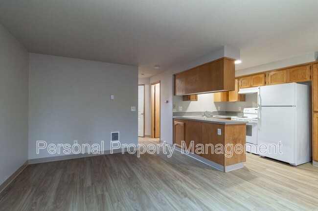 Foto del edificio - 256 SE Weir St